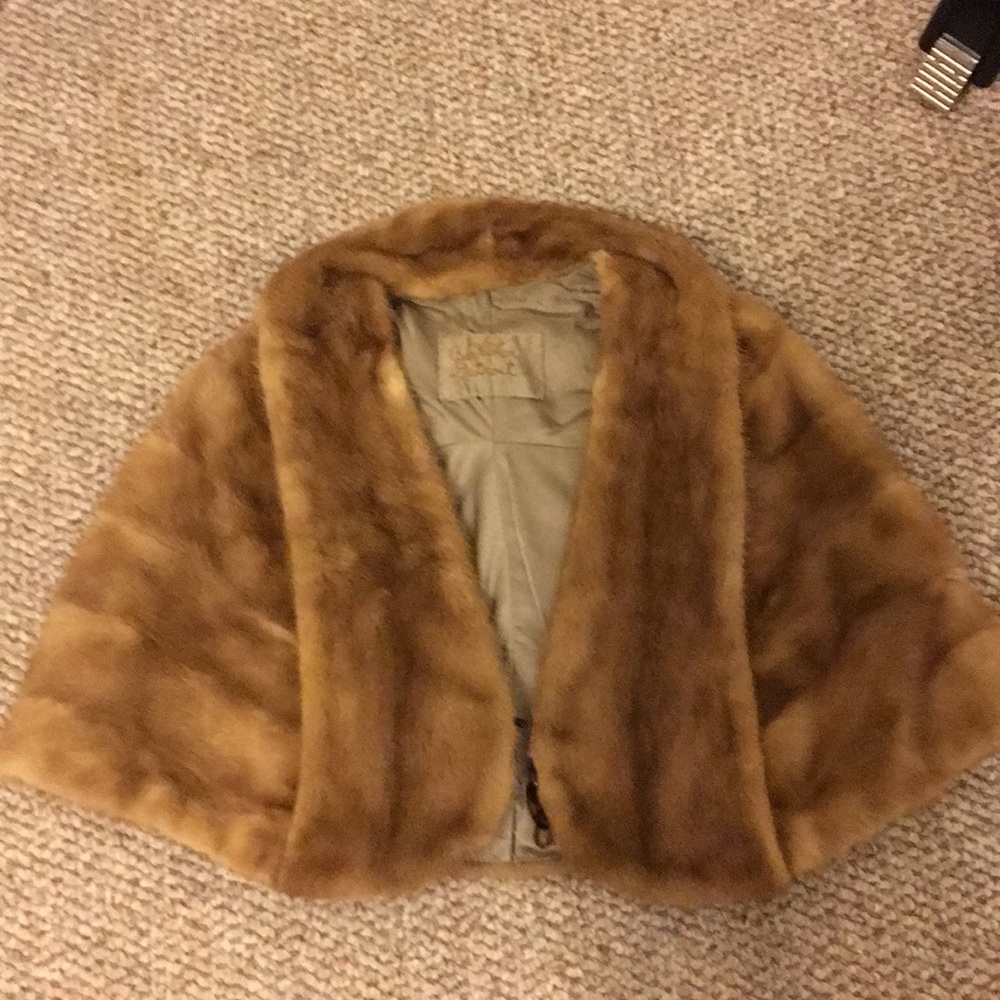 Vintage fur Shaw